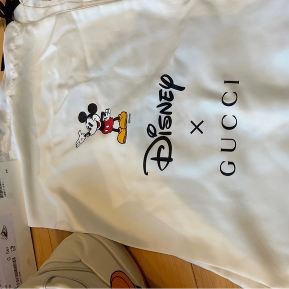Gucci x Disney Mickey Mouse sneaker - Picture 10 of 12